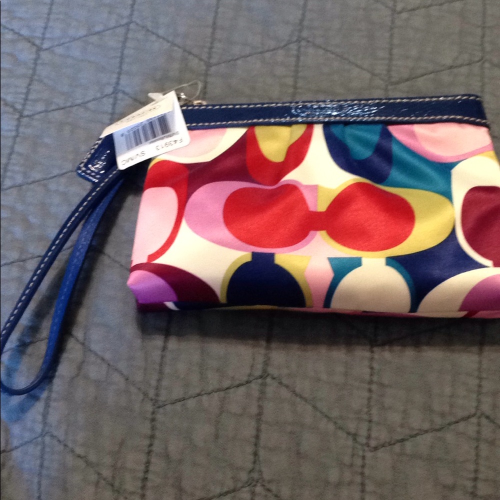 Coach wristlet NWT